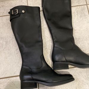 Womens size 6.5, Steve Madden boots